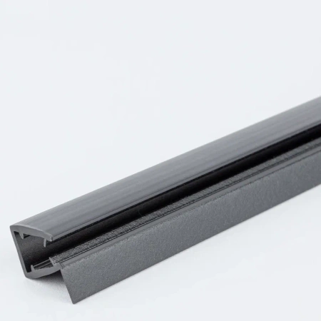 PVH04-403/7BKL8 Уплотнительный ПВХ профиль для стекла 8 мм 2200мм, premium